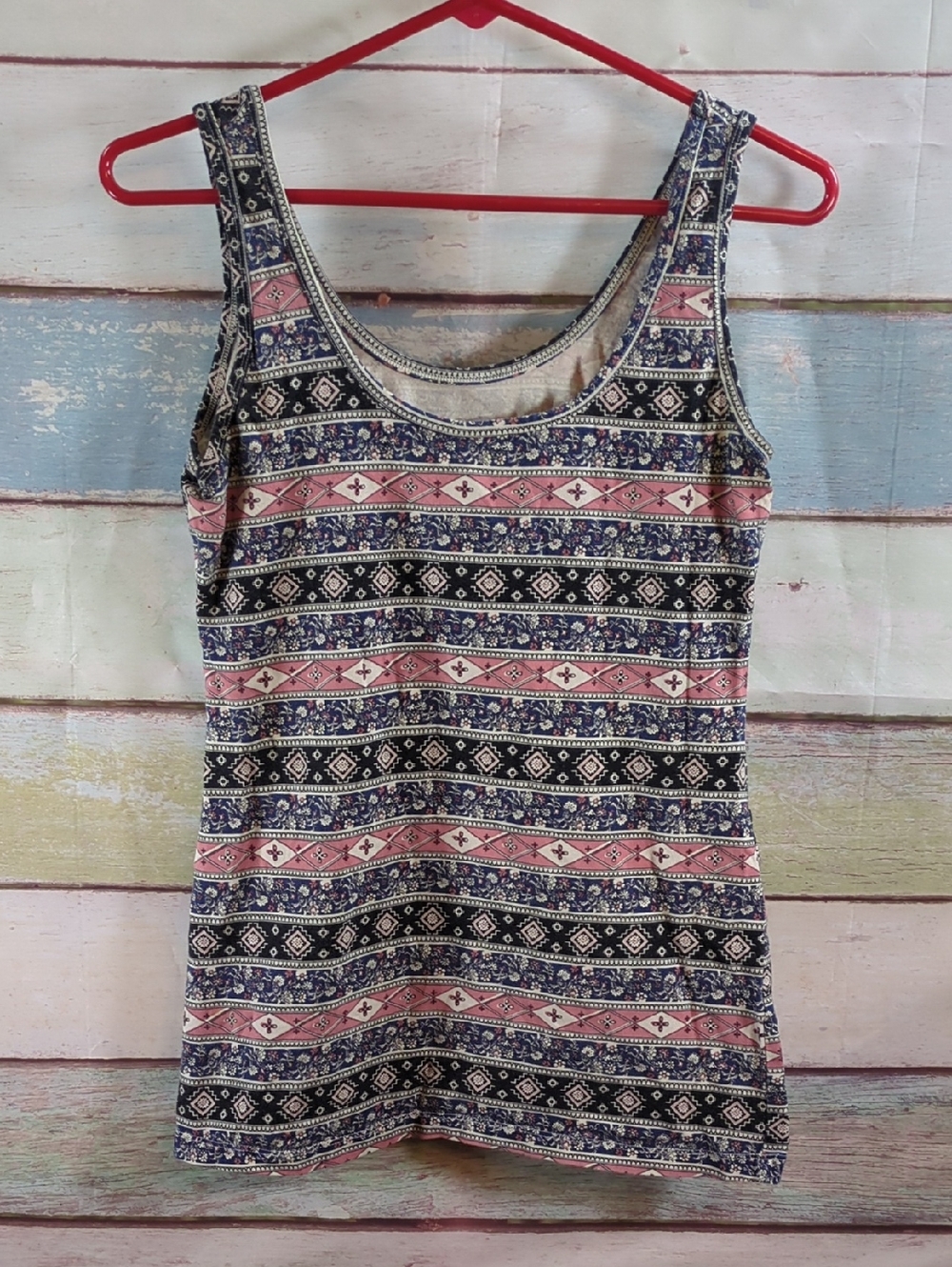 Maurices Sleeveless Patterned Tank Top - Pink & Navy